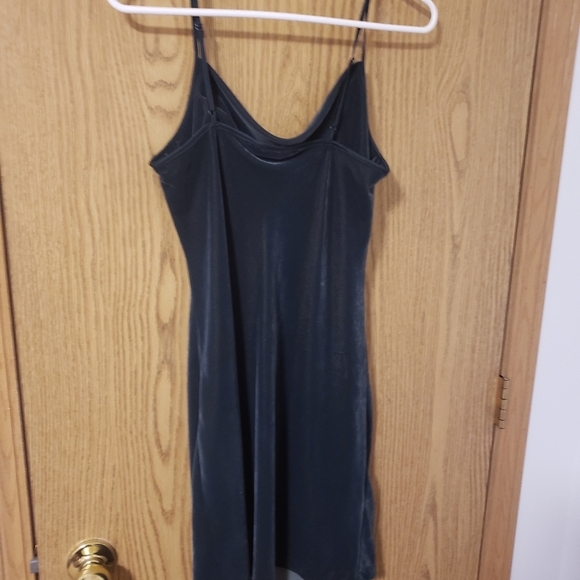 Green Velvet Cowl-neck Dress - NWT - Picture 3 of 4